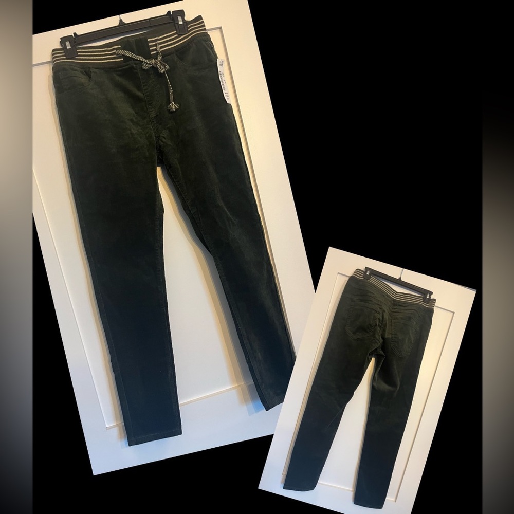 Onado Paris Green Corduroy Skinny Pants